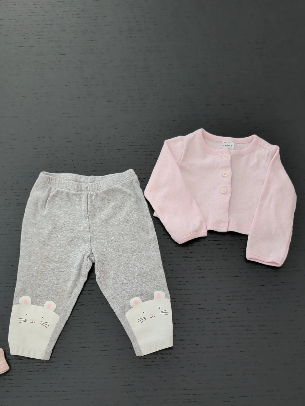 10 Piece Baby Girl Lot 6 -12 Months Baby Gap Carter's Bunny Jacket Pants Onesies